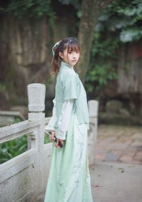 妈妈的两个朋友_超清免费高清观看