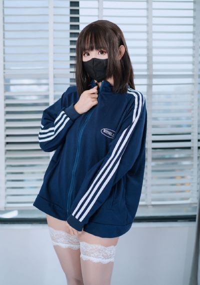 电梯小姐在线观看_高清电影完整版